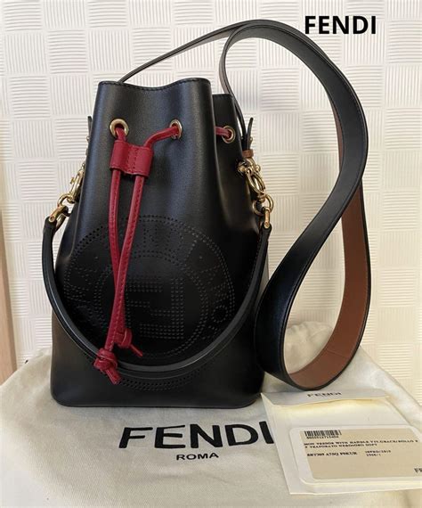 fendi モントレゾール ショルダーバッグ|モントレゾール FENDI (フェンディ) バッグ・カバン (レディー .